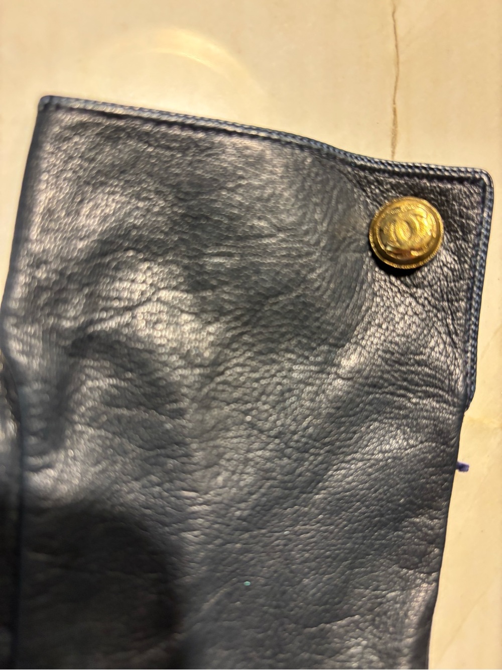 Chanel ultra dark navy fine leather gloves  with gold logo buttons